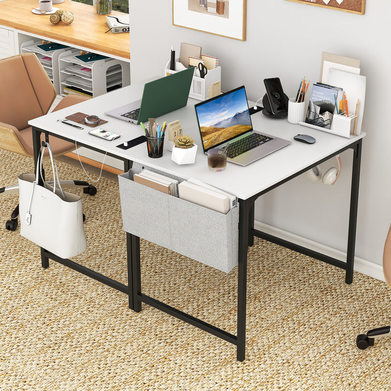 32 Inch Computer Desk Small Home Office Desk with Charging Station-White